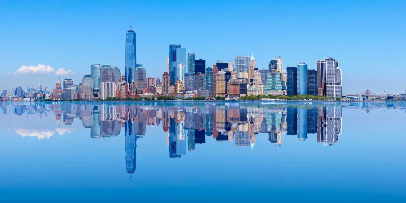 Hop-on hop-off sightseeing bus tours in New York, United States – Top landmarks, famous attractions, and hidden gems in 2026